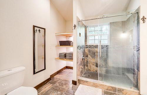 Luxe Appalachian Mountain Cabin with Hot Tub, Views - Foto 15