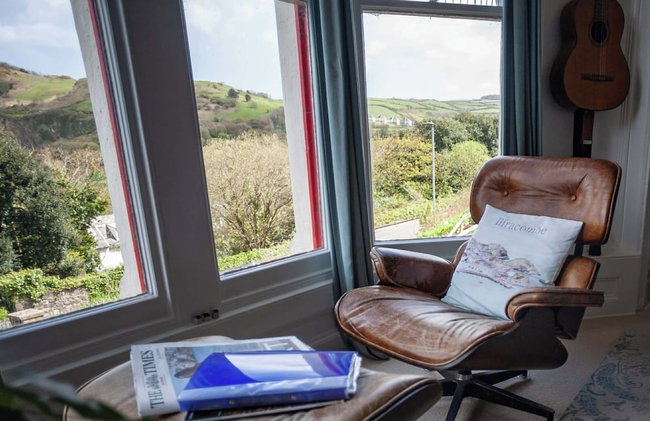 Sea View Ultimate Boutique Escape! - Photo 31