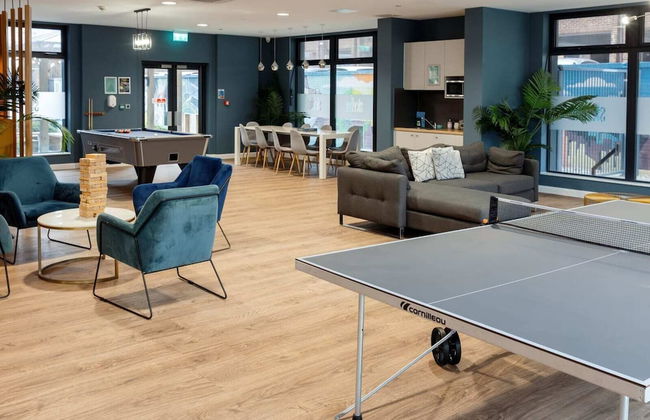 For Students Only Skyline - Foto 1