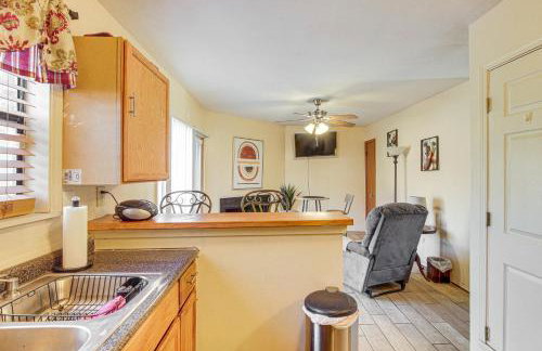 17 Mi to Dtwn Memphis Townhome with Fenced Yard! - Foto 10