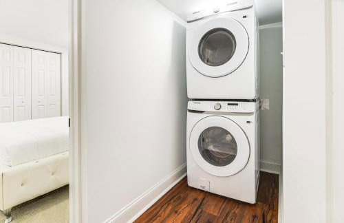 7 Mi to Baltimore Maryland Gem with Shared Yard! - Foto 9