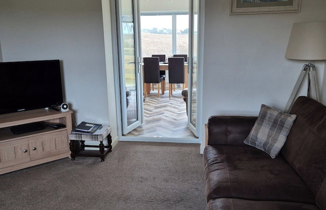 Beautiful 2-bed Semi Rural Cottage Enclosed Garden - Foto 10