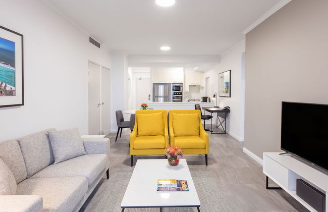 Meriton Suites Bondi Junction - Photo 49