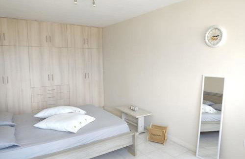 Horizon Seaview Apartment - Photo 13