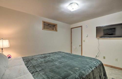 5 Mi to Camelback Henryville Home with Hot Tub! - Foto 14