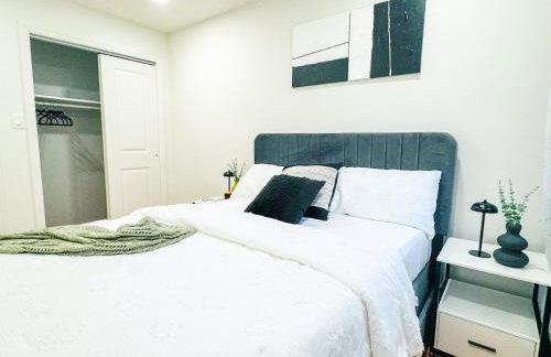 Lux Designer Home with Gaming Rm - Foto 11