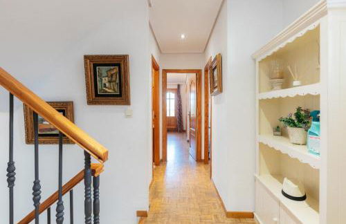 chalet, villa rodeada de naturaleza piscina a doce klm de Valencia y 7 del aeropuerto - Photo 15