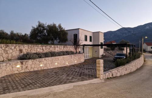 Villa Ivka NEW HOUSE pool and beautiful view - Photo 14