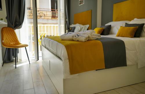 Scugnizzo Apartment CHIAIA - Foto 36