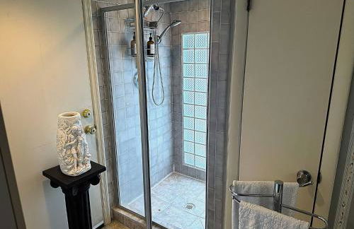 Azalea Room with Private Bathroom in a Victorian house - Foto 37