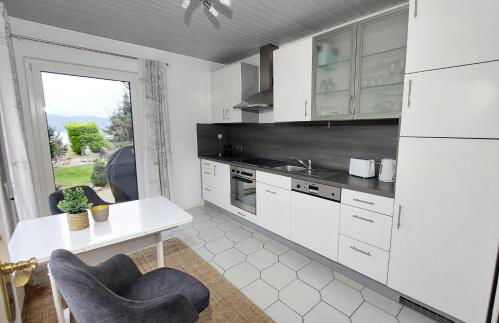 Ferienwohnung Märchenhain am Mittelrhein - Rheinblick, Terrasse & Garten, 2 Schlafzimmer und 2 Bäder - Foto 2