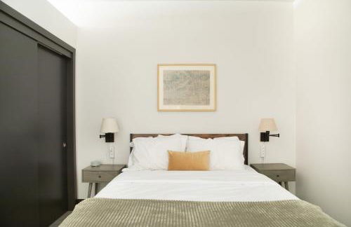 Deer District Studio Apt - One Block from Fiserv and Baird - Foto 10