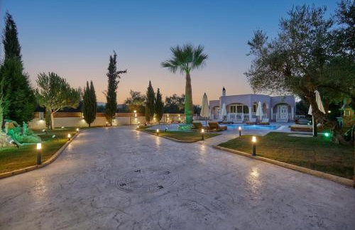 Villa Lagini - Photo 1