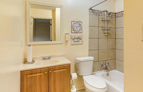 17 Mi to Dtwn Memphis Townhome with Fenced Yard! - Foto 14