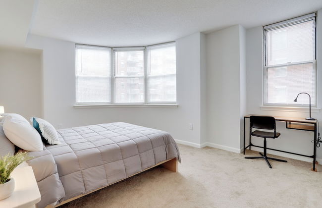 Apartments at the Heart of Arlington - Photo 39