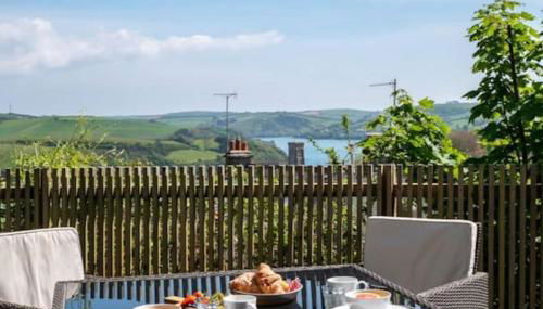 The Hideout-Boutique Cabin, Estuary View & Parking - Foto 1