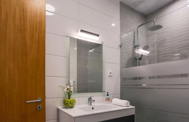 Silver Gate Home in Nossa Senhora do Pilar - Photo 4