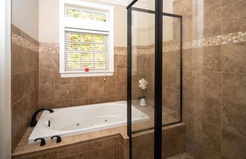 Mountain Retreat with Hot Tub, Game Room and Views - Foto 57