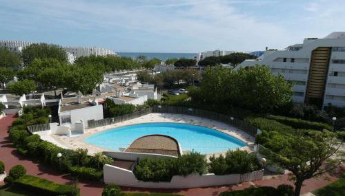 Appartement 2 pièces cabine avec piscine proche plage - FR-1-328-280 - Foto 2