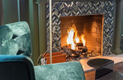 Modern 2BR Dallas Loft w Private Outdoor Terrace - Foto 38