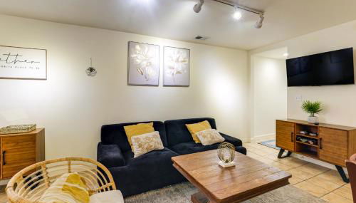 half Mi to Metrobus Stop! Walkable Petworth Duplex - Foto 5