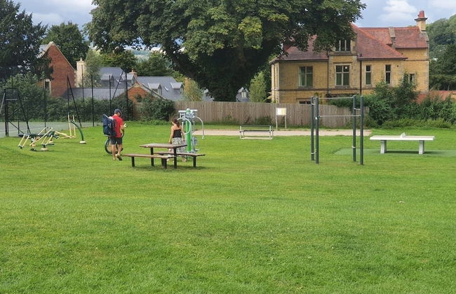 Stylish Town Centre Apartments - Photo 79