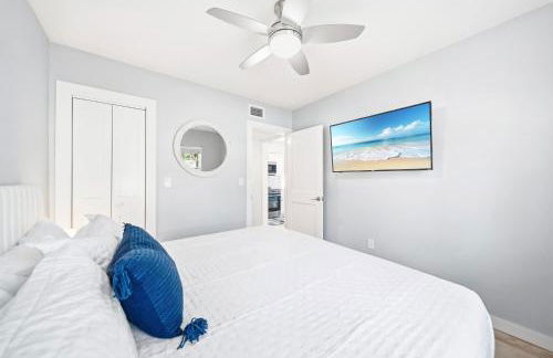 Siesta Key, Heated Pool, Dock on Lagoon, Turtle Beach 1 mile and Crescent Beach 2 miles, 1bdr - Foto 15