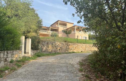 Les Oliviers - Villa climatisée avec piscine - Foto 29