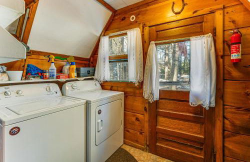 8 Mi to Cranmore Mtn Resort A-Frame with Fire Pit - Foto 23