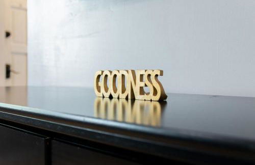 Farmhouse and Charming Place - Photo 24