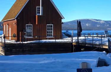 Chamberland retreat-Hot Tub, Pool Table, Movie & Ski - Photo 8