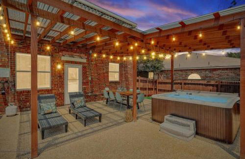 Colonial Style Retreat ft Pool Cinema jacuzzi - Foto 39