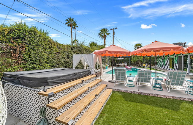 The Beverly - Photo 40