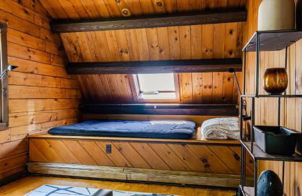 PoolHot Tub Firepit Near Hikes Shops Dining Cragswood Lodge by AvantStay - Foto 19