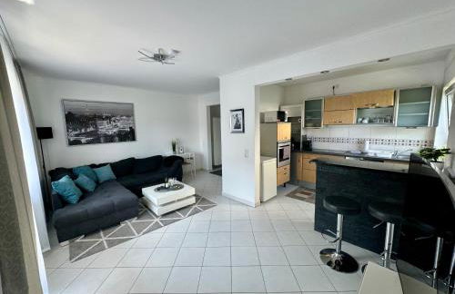 Traumhafte Kurstadt Apt Moderne 2ZKB Balkon P-Platz 7-24 Flexible Check-in - Foto 5