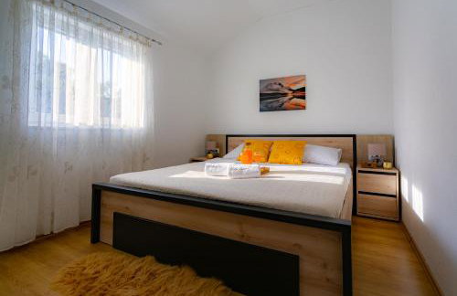 Villa Lorema-pet friendly on 5000 sqm garden,pool, jacuzzi, billiard&PS5 - Foto 42