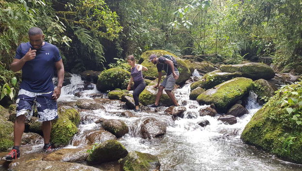 Trilha até o Chorro de las Campanas