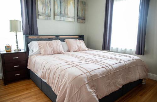 Historic, Family-Friendly Home in Downtown - Photo 55