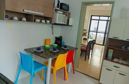 Apto na Praia de Atalaia a 100 metros da Passarela do Caranguejo - Foto 6