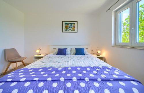 Holiday home Elena with pool - Photo 10