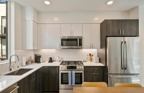 Perch - Urban Abode 18 - Photo 16