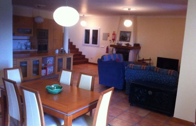 P Delgada 3-bed House, Sleeps 6, Parking & Seaview - Foto 8