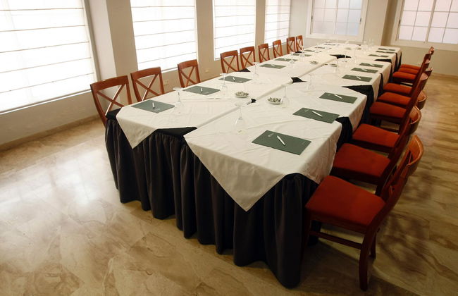 Suites Apartamentos Los Girasoles - Photo 20