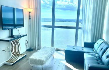 Luxe Penthouse Waterfront Loft - Foto 8
