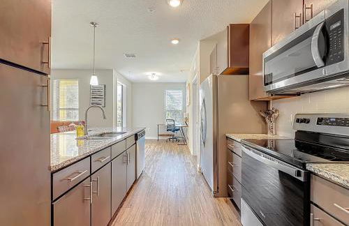 XL 1BR 2-King Beds Near Mayo Pool Gym Workspace - Foto 29