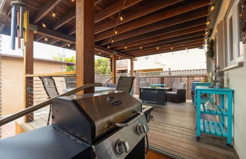 Steps to Ocean Sunset Views Beach Access & San Diego Charm - Photo 25