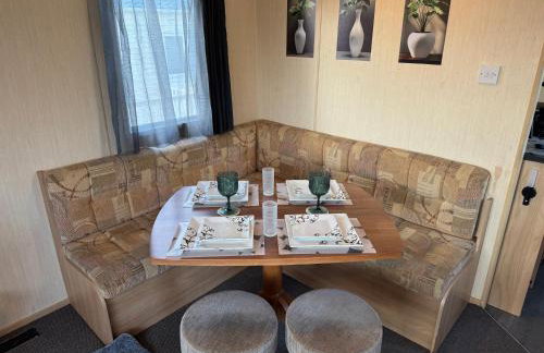 Space for 8, by the Beach with Pool and Entertainment - Foto 4