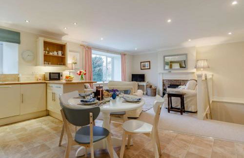 2 Bed in Stirling oc-81513 - Photo 1