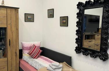 VipStay - Stilvoll und geräumige Apartments mit Terasse oder Balkon, Küche, kostenloses Parken, WLAN, Smart Tv - Foto 15