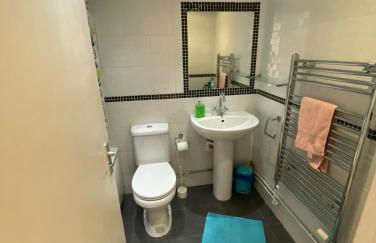 City Centre - Next to Hilton Hotel - Victoria Centre 2 Bedrooms Apartments - Close to Theatre Royal - in Victoria Centre Shopping Centre - 24 Hours Access - Parking Cars or Vans from Five Pounds a Day - Onsite Parking from Ten Pounds a Day - Foto 39